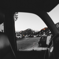近在眼前的危險(xiǎn)-汽車(chē)玻璃更換(一)